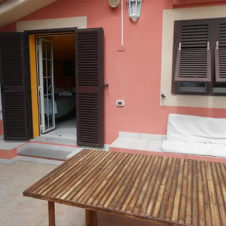 Casale Grandangolo Bed and breakfast 4*